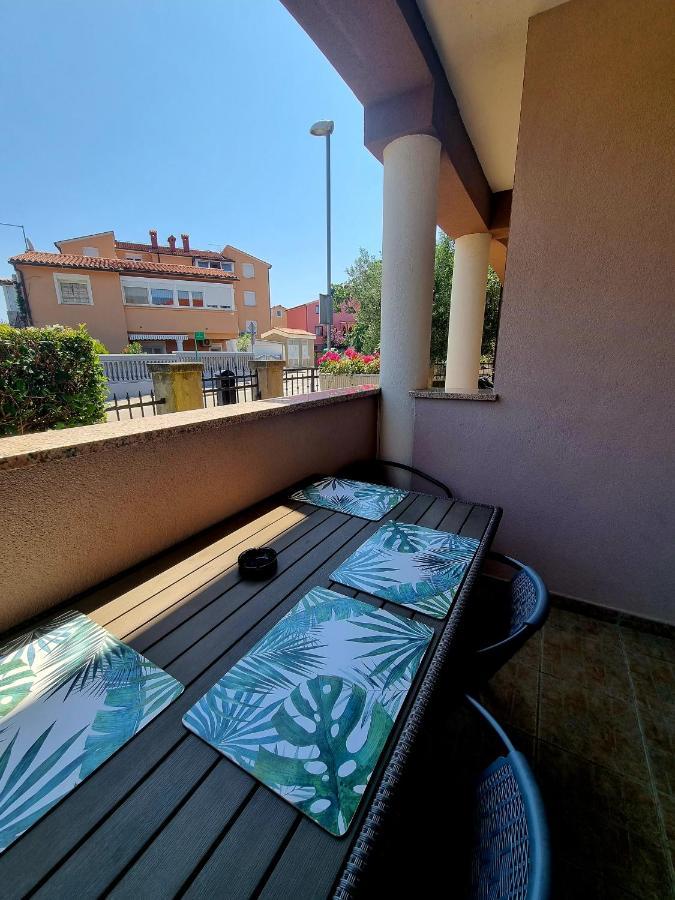 Apartments Ema Пула Екстериор снимка