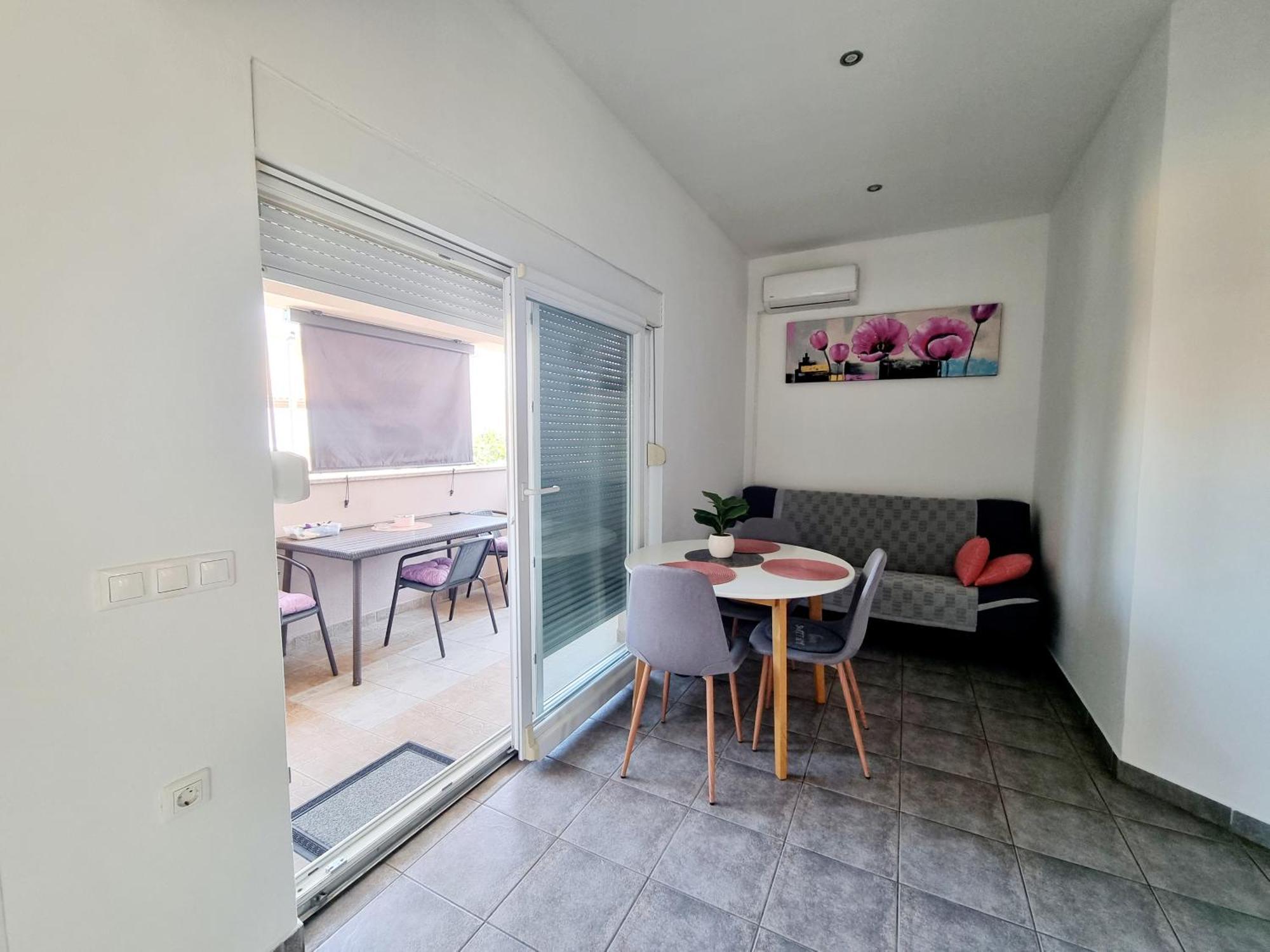 Apartments Ema Пула Екстериор снимка